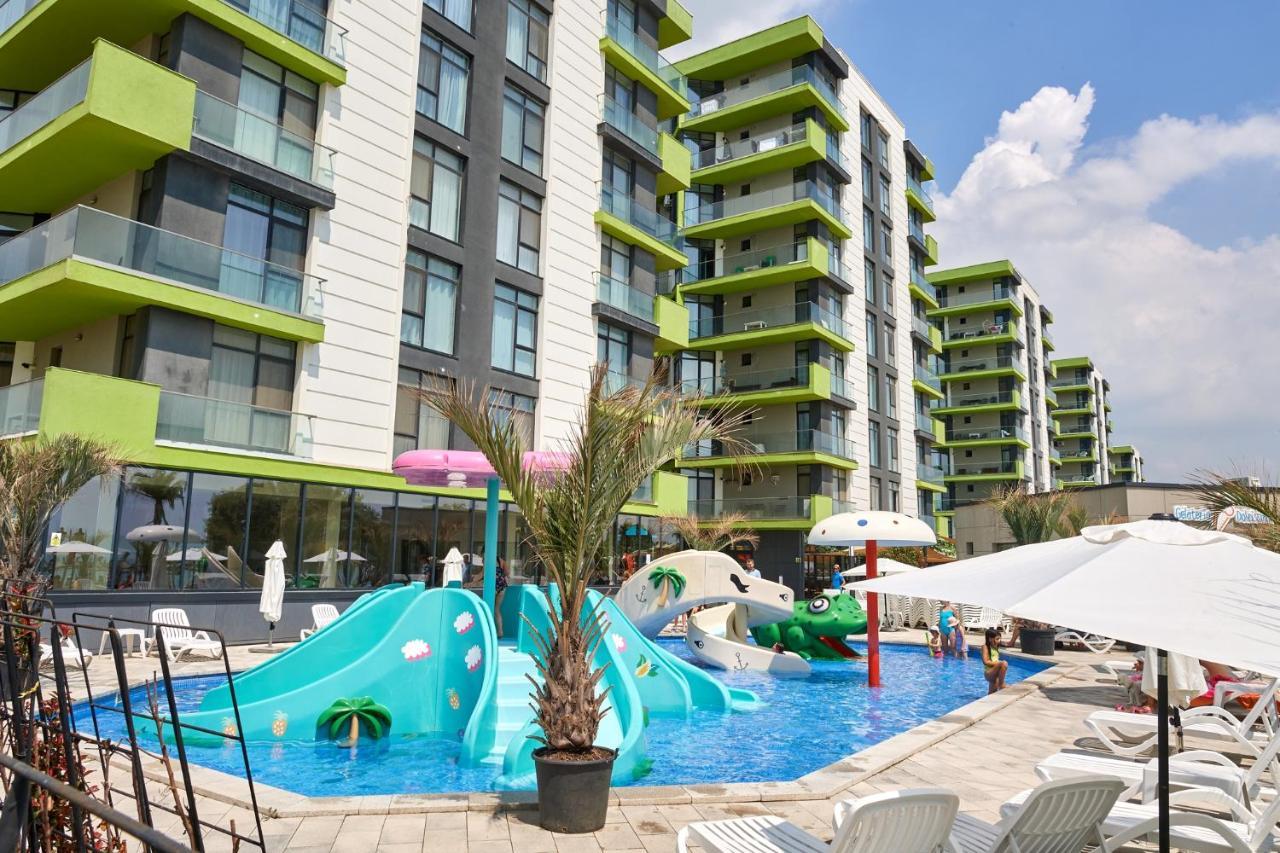 Fineloft Sea View Apartment-Spa N Pools Beach Resort Năvodari Exterior foto