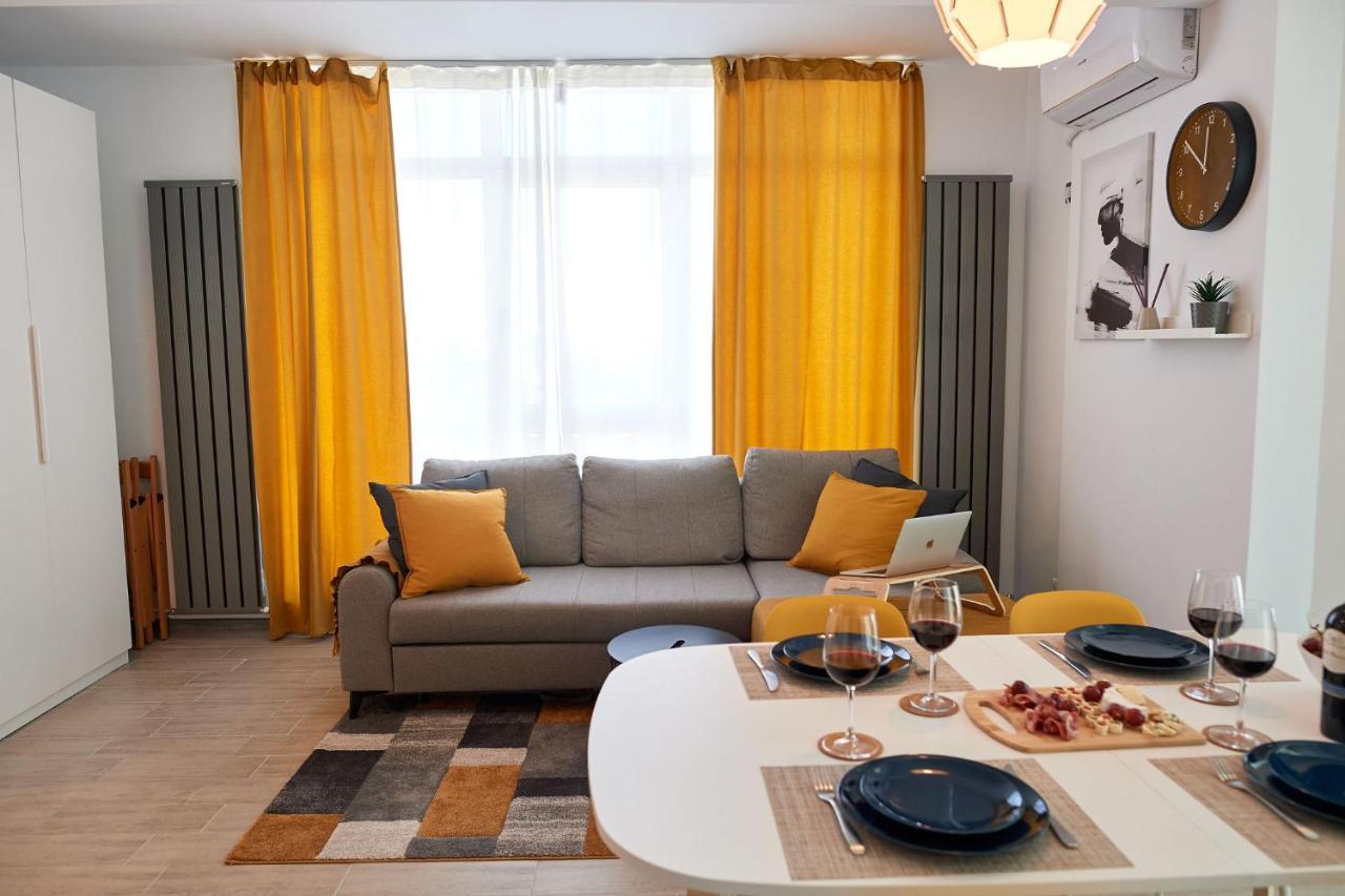 Fineloft Sea View Apartment-Spa N Pools Beach Resort Năvodari Exterior foto
